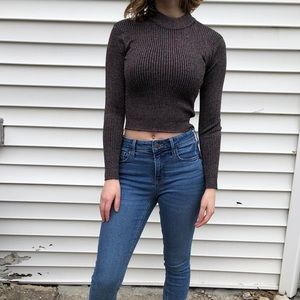 Sparkly purple cropped H&M shirt